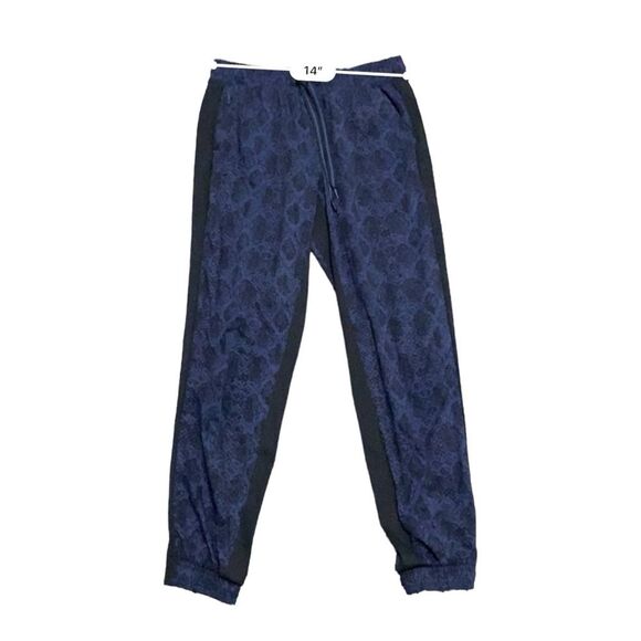 Athleta Printed Brooklyn Jogger in Dress Blue and Black Python Pants 6 - Picture 11 of 14
